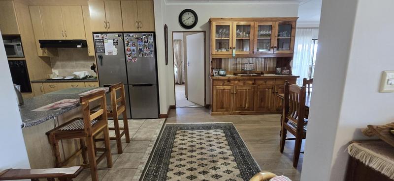 3 Bedroom Property for Sale in Fraaiuitsig Western Cape